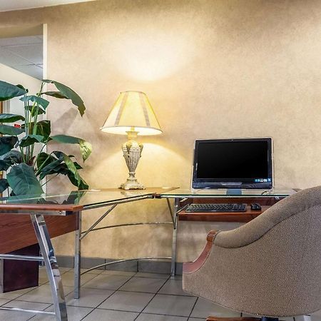 Econo Lodge Inn & Suites Evansville Stevenson Ngoại thất bức ảnh