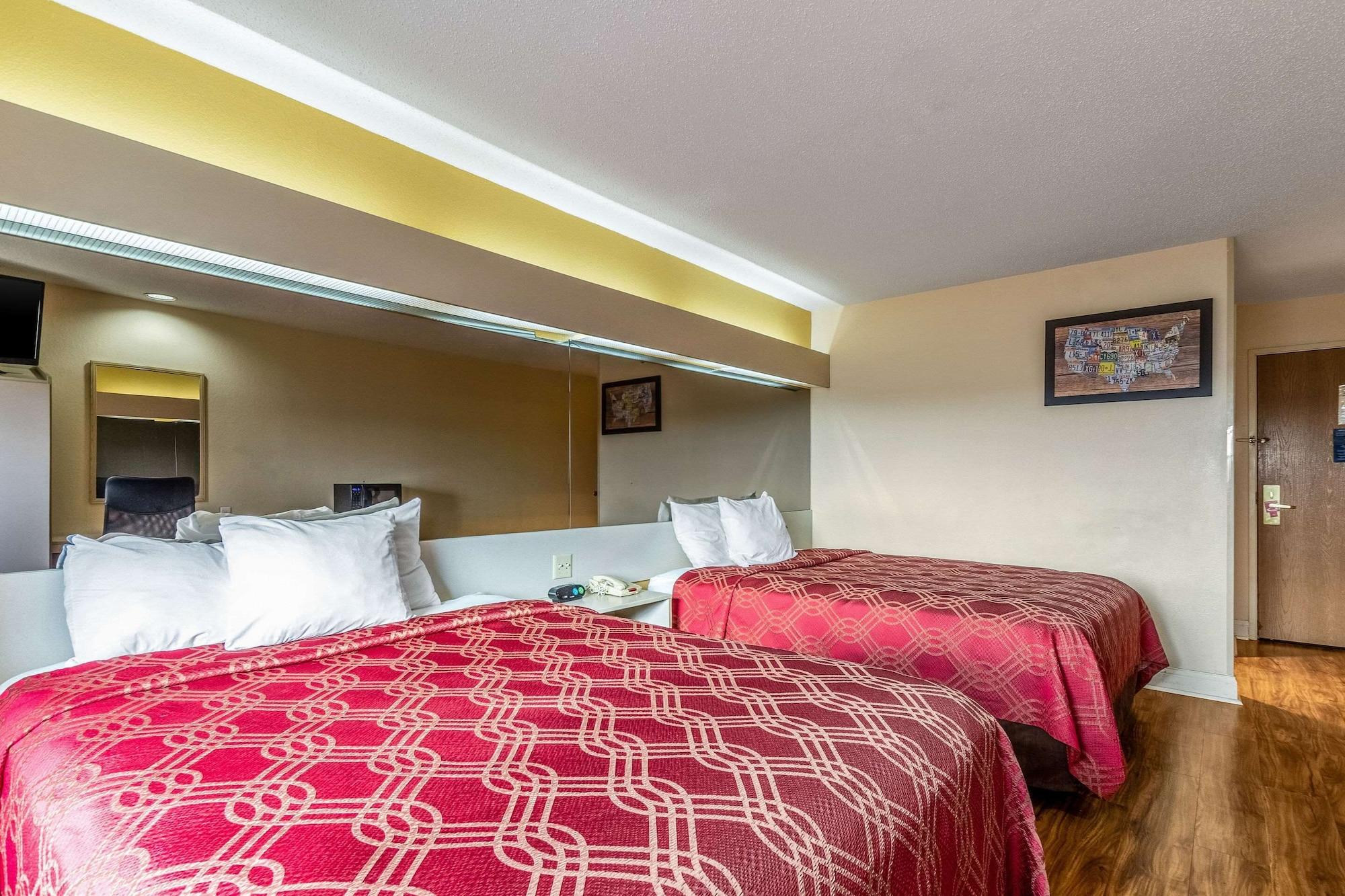 Econo Lodge Inn & Suites Evansville Stevenson Ngoại thất bức ảnh