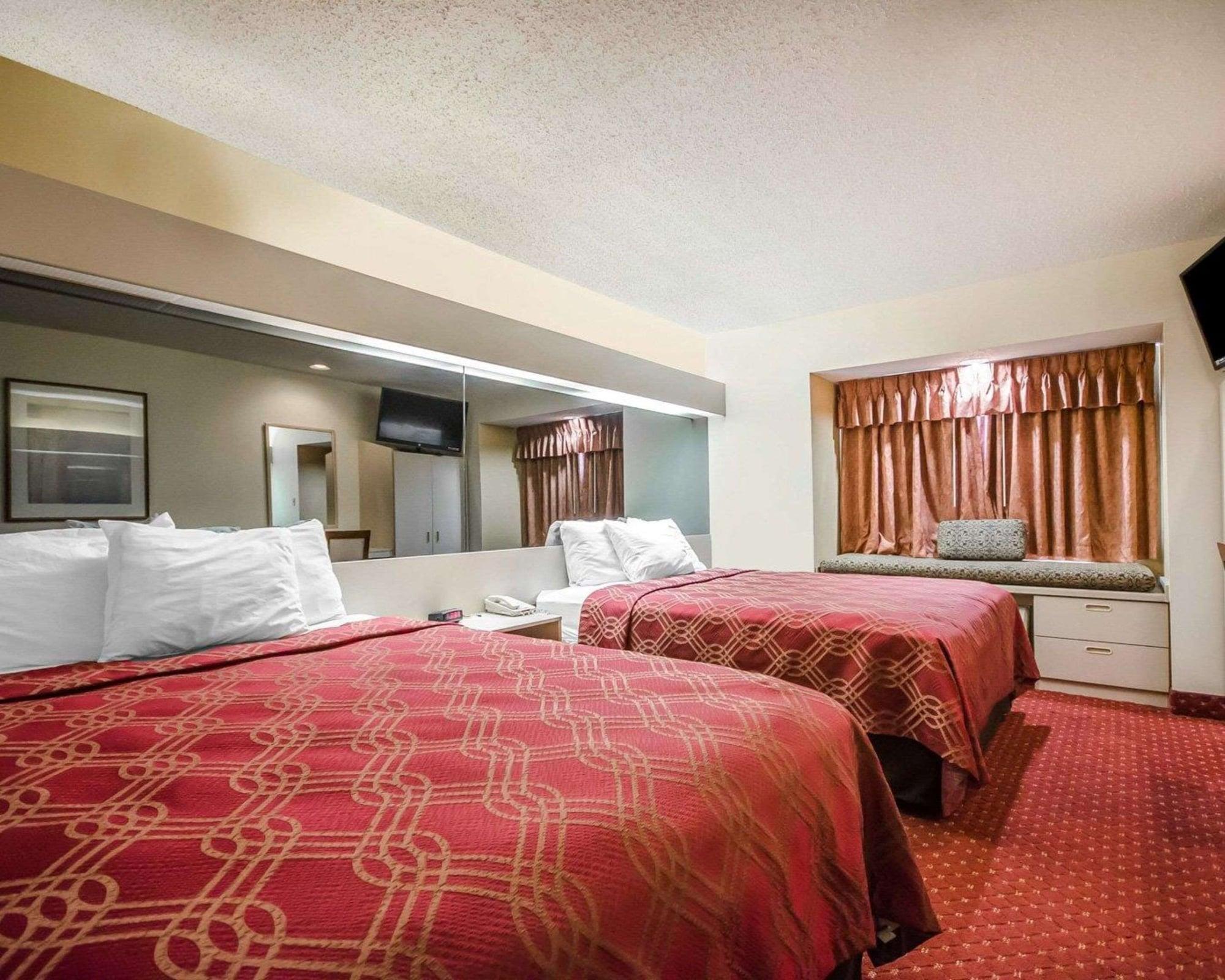 Econo Lodge Inn & Suites Evansville Stevenson Ngoại thất bức ảnh