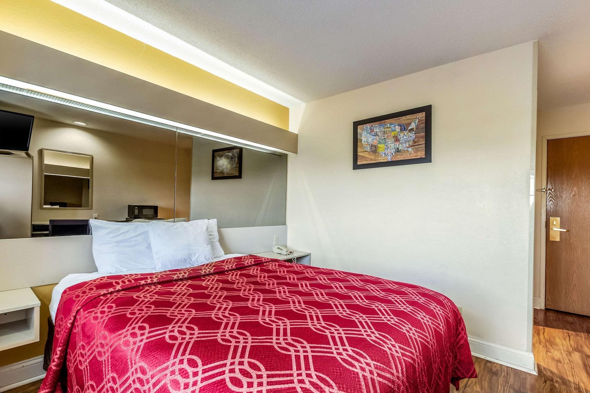 Econo Lodge Inn & Suites Evansville Stevenson Ngoại thất bức ảnh