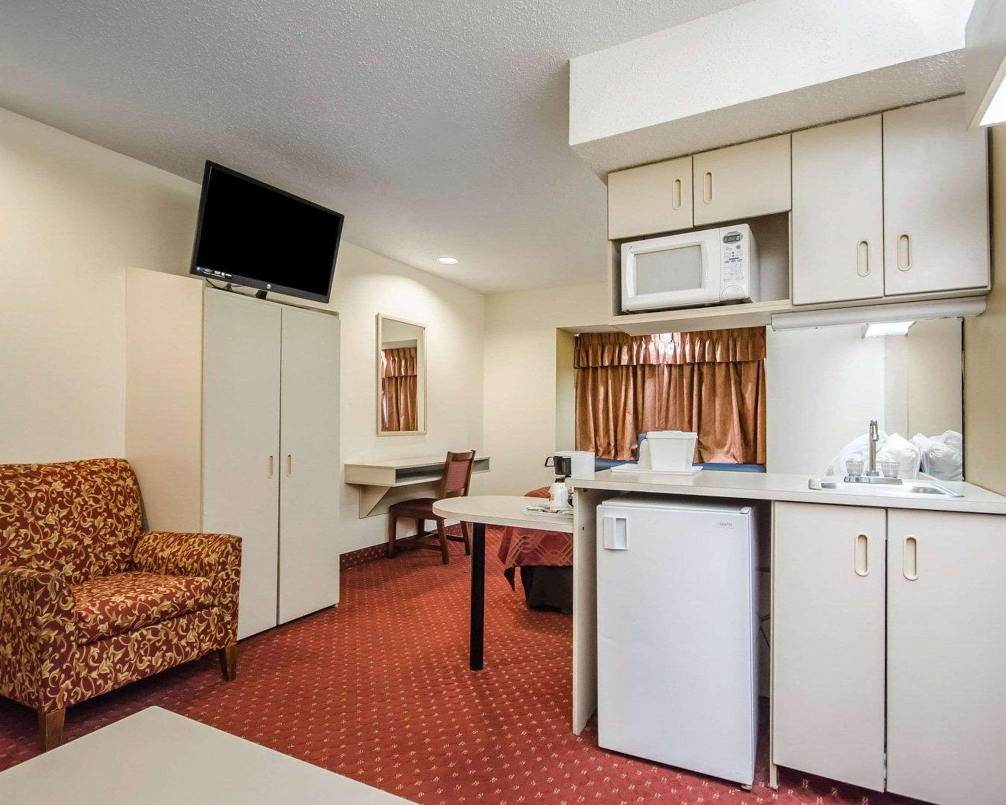 Econo Lodge Inn & Suites Evansville Stevenson Ngoại thất bức ảnh