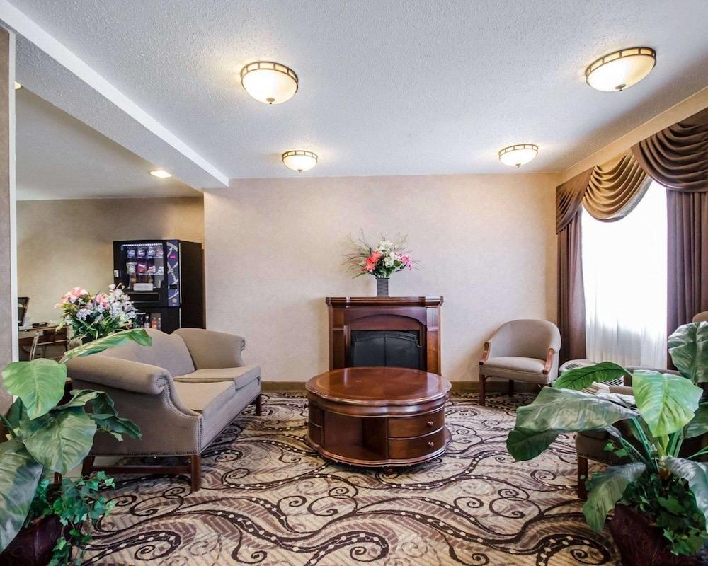 Econo Lodge Inn & Suites Evansville Stevenson Ngoại thất bức ảnh