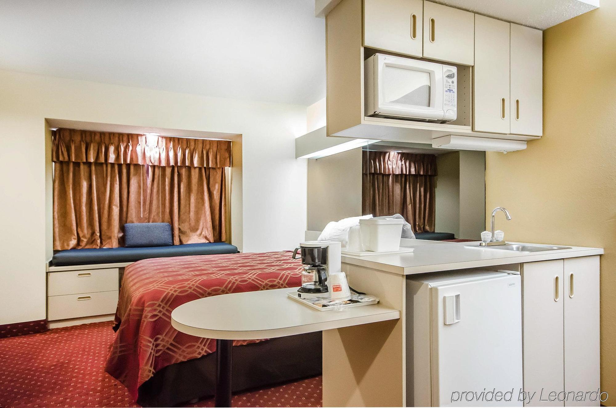 Econo Lodge Inn & Suites Evansville Stevenson Ngoại thất bức ảnh