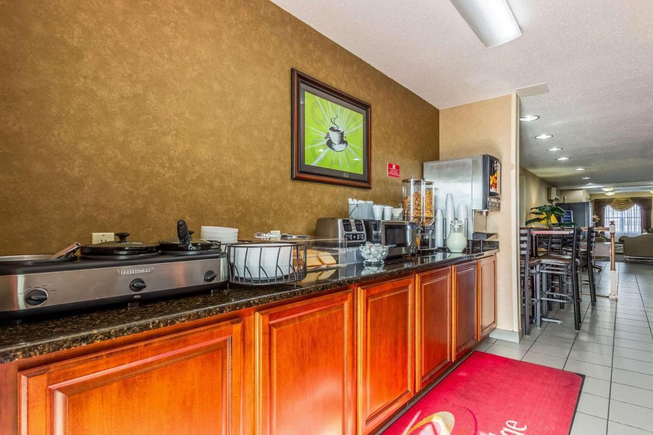 Econo Lodge Inn & Suites Evansville Stevenson Ngoại thất bức ảnh